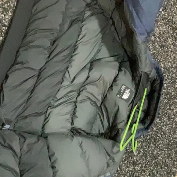 NORTH FACE GOTHAM JACKET III - Picture 4 of 5